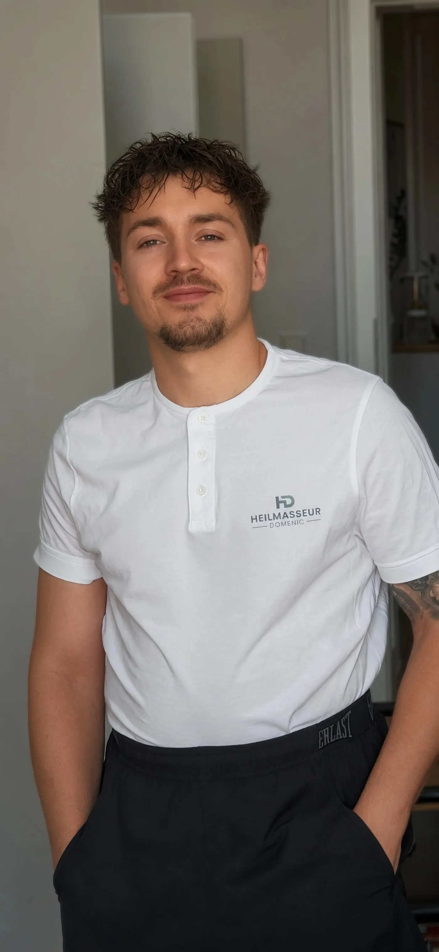 Domenic Hacker, diplomierter Heilmasseur in Wien